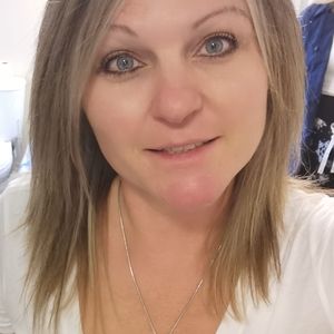 Meet your Posher, Lesley